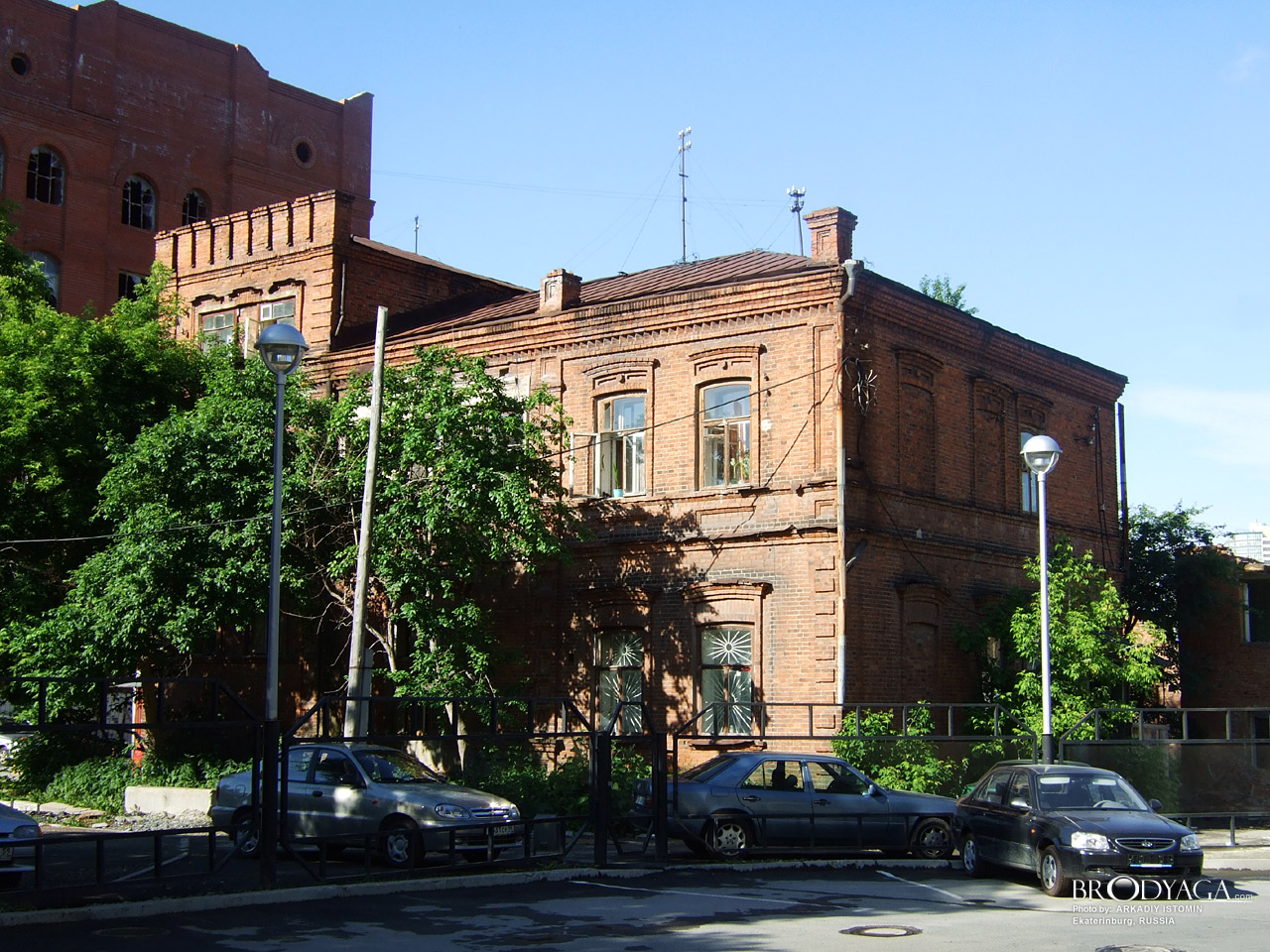 Розы Люксембург 8/10, Екатеринбург (Yekaterinburg)